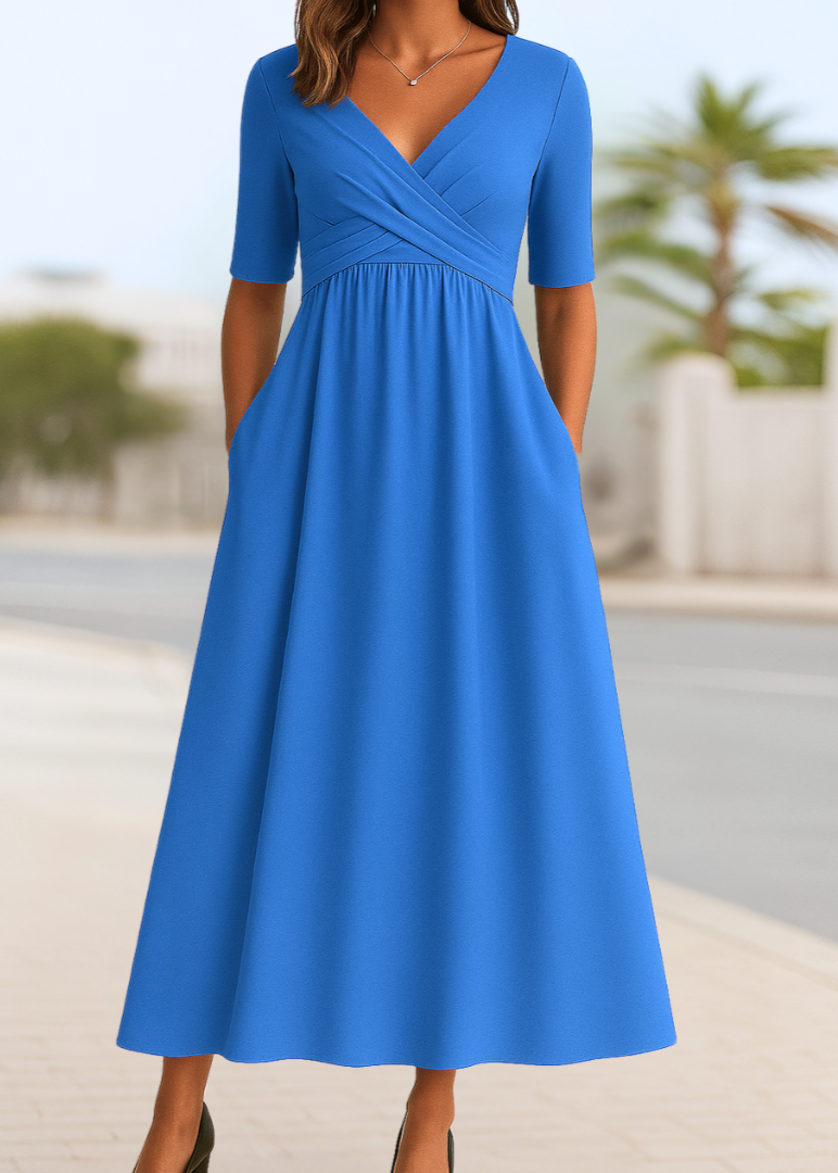 Monique™ – La robe qui incarne la maîtrise silencieuse