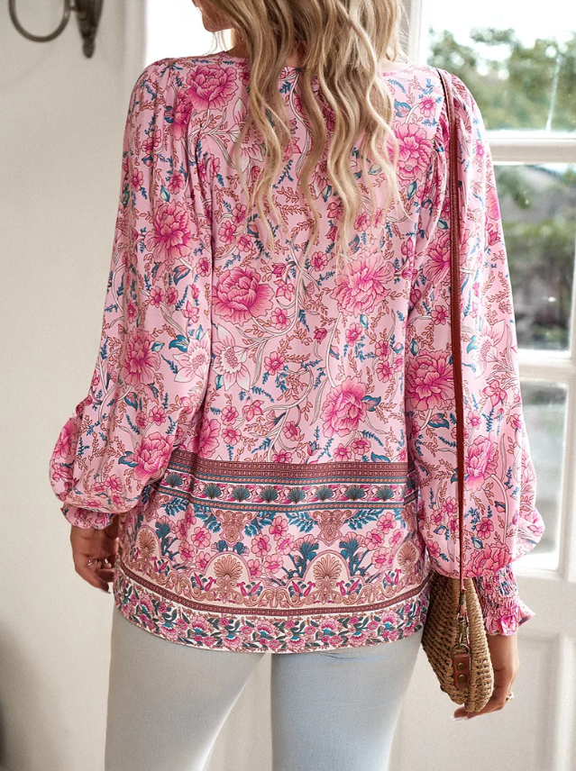 Chloé – La chemise qui danse avec le vent