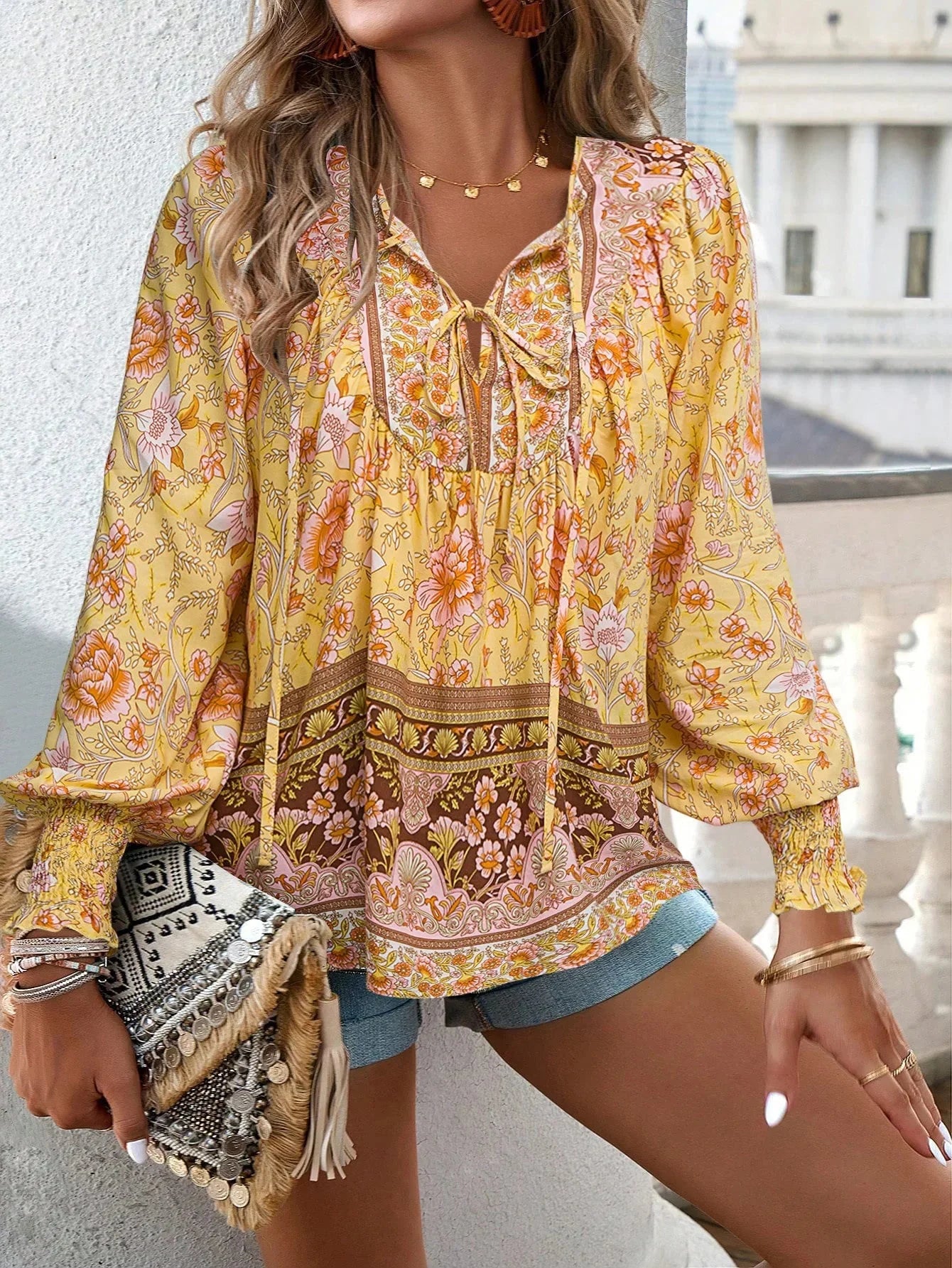 Chloé – La chemise qui danse avec le vent