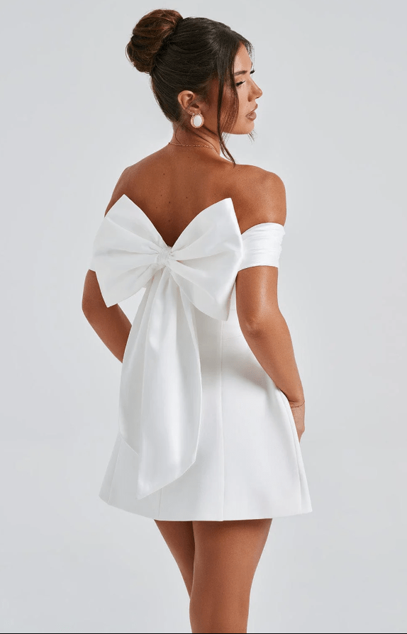 ÉclairNoir Exclusive - Noir et Blanc Contrast Dress™ - ÉclairNoir