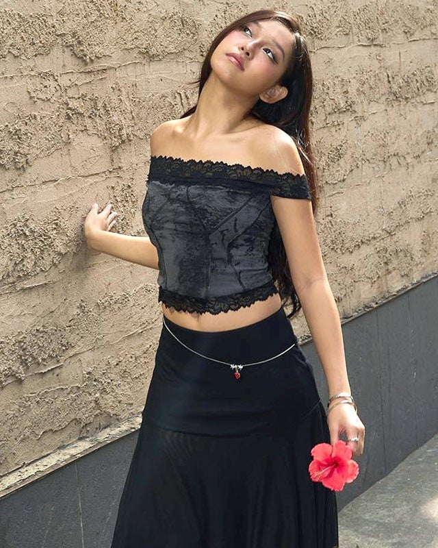 ÉclairNoir Exclusive - Velvet Edge Off - Shoulder Top™ - bluemoonbenelux