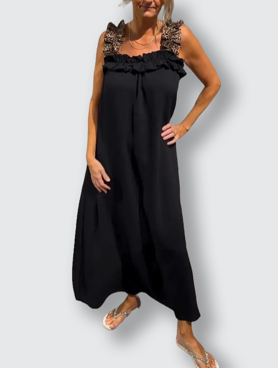 Helen – Robe léopard audacieuse et élégante