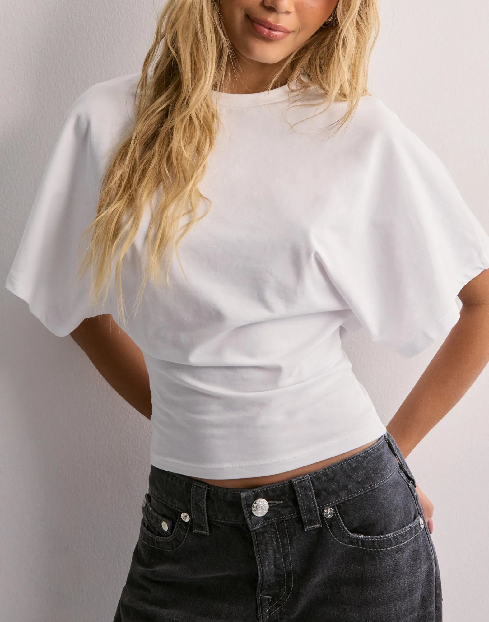 ÉclairNoir Exclusive - Nova Wide Tee™ - ÉclairNoir